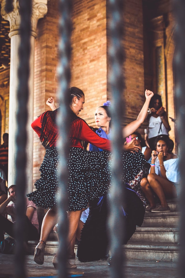 Flamenco hen party dance class Birmingham